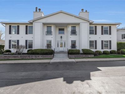 660 Youngs Rd APT E