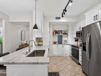 435 W RIO SALADO Parkway #204