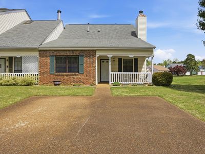 6595 Hickory Meadow Dr