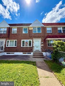 1106 E Hortter St