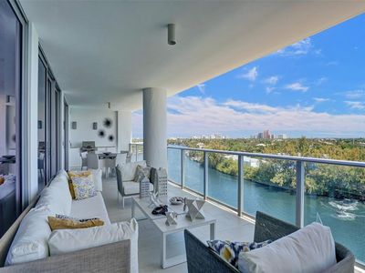 1180 N Federal Hwy #804