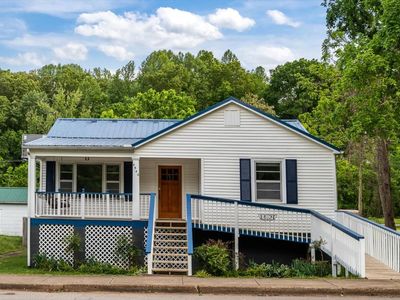 4540 W Main St