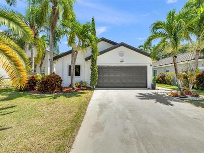 631 SW 176th Ave
