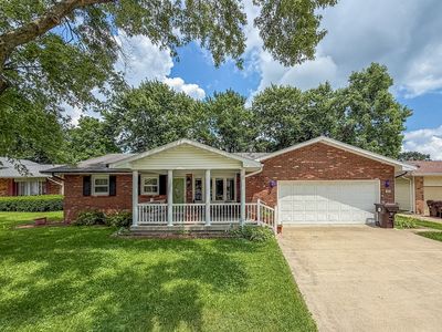 1020 Illinois Dr