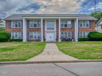 2624 Valley Brook Dr