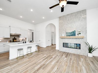 9438 Chateau Hill Iowa