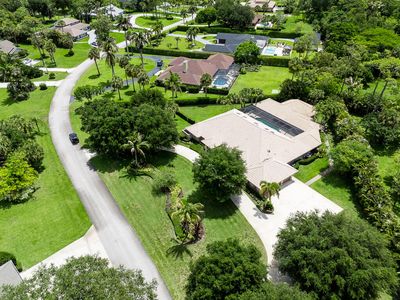 13406 Doubletree Circle