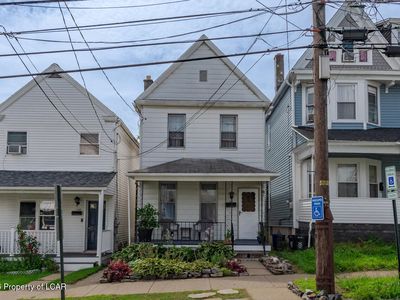150 S Sherman St