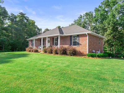 12245 Country Club Dr