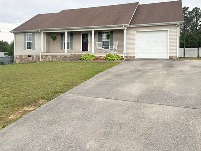 469 Daisy Ln