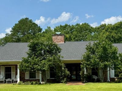 2204 Old Bay Springs Rd