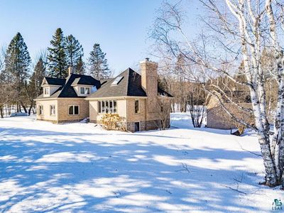 5863 Saint Louis River Rd
