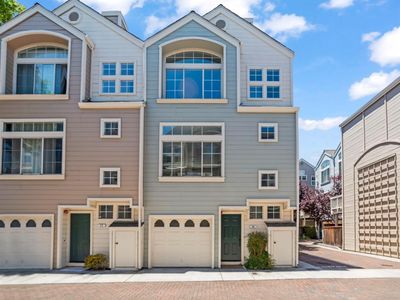 979 Pinto Palm Ter APT 24
