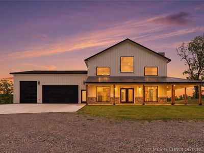 34750 S Falcon Crest Ln