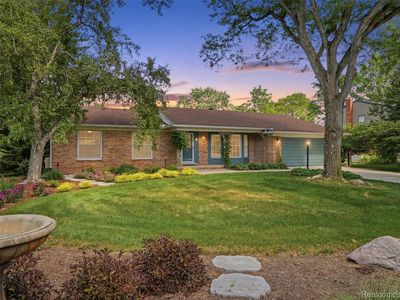 31526 Sunset Dr