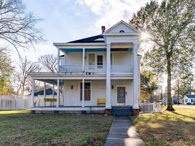 401 Hanover St