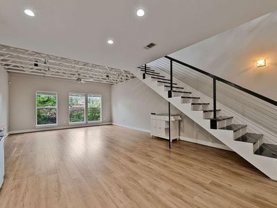 1616 Elgin St #11