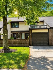 569 Bartow Ln