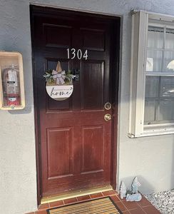 7100 NW 173rd Dr APT 1304