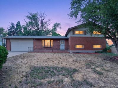 10451 Livingston