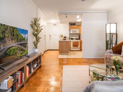 2030 N Adams St APT 1109