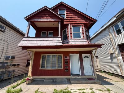1671 Broadway #1-4