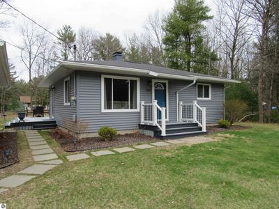 4817 Interlake Dr