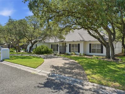101 Peachtree Dr