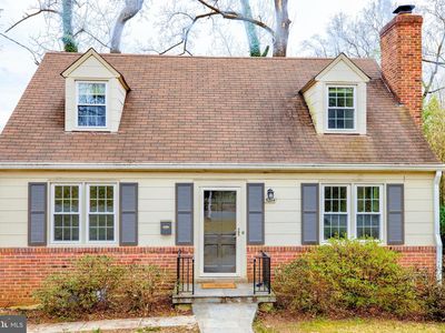 5214 Danbury Rd