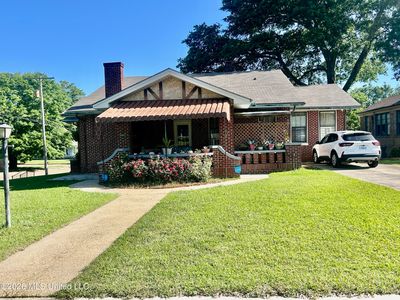 430 Louisiana Ave