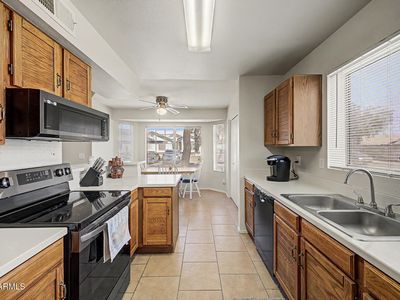 8520 W Palm Lane #1067
