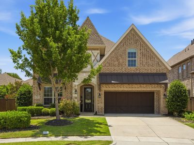 744 E Lake Dr