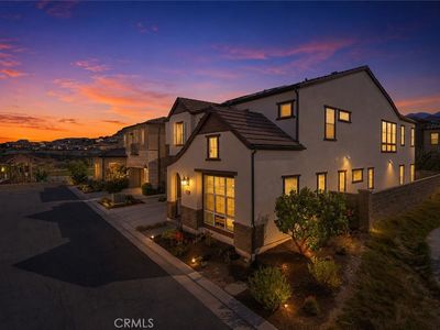 1090 Viejo Hills Dr