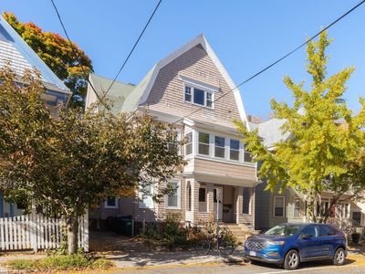 103 Fayerweather St #2
