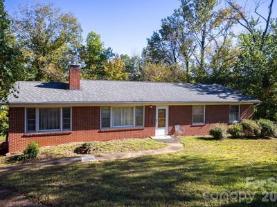 8 Governors Ct