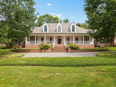 1228 Mary Helen Dr