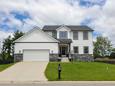 10203 Roszalka Ct