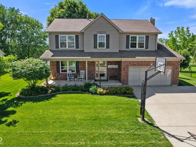 458 Gainesway Dr N