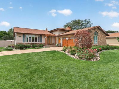 9838 Redbud Rd