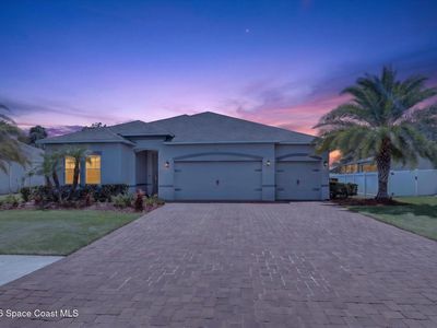 4690 Hebron Dr