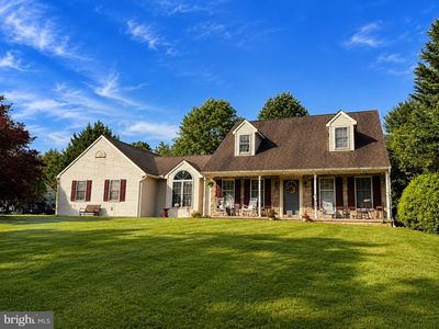 110 Pickering Ln