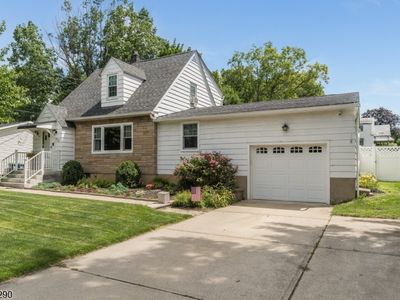 213 Stelko Ave