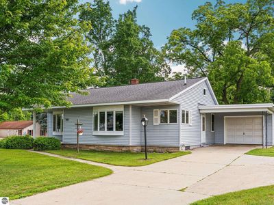 106 N Brownson Ave