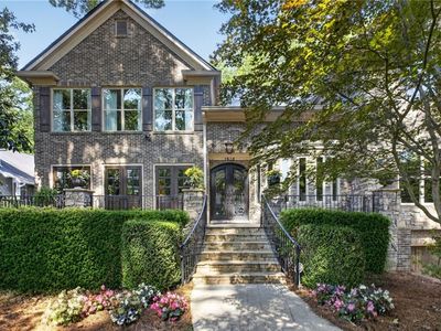 1918 Windemere Dr NE