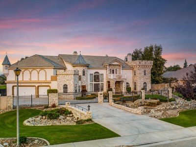 17564 Harvest Grove Ct