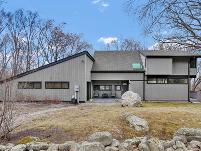306 Hart St