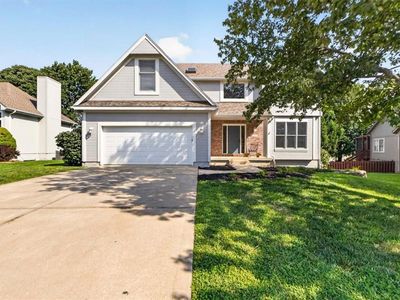 1037 SW Sunflower Dr