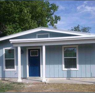 146 Flair Dr