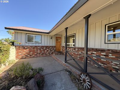 18177 Highway 395