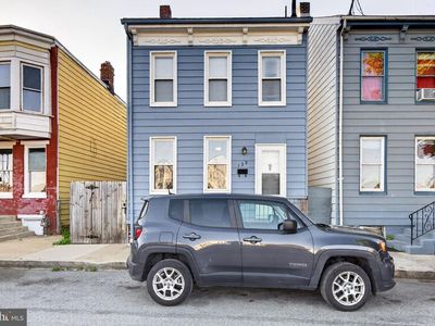 129 Stevens Ave